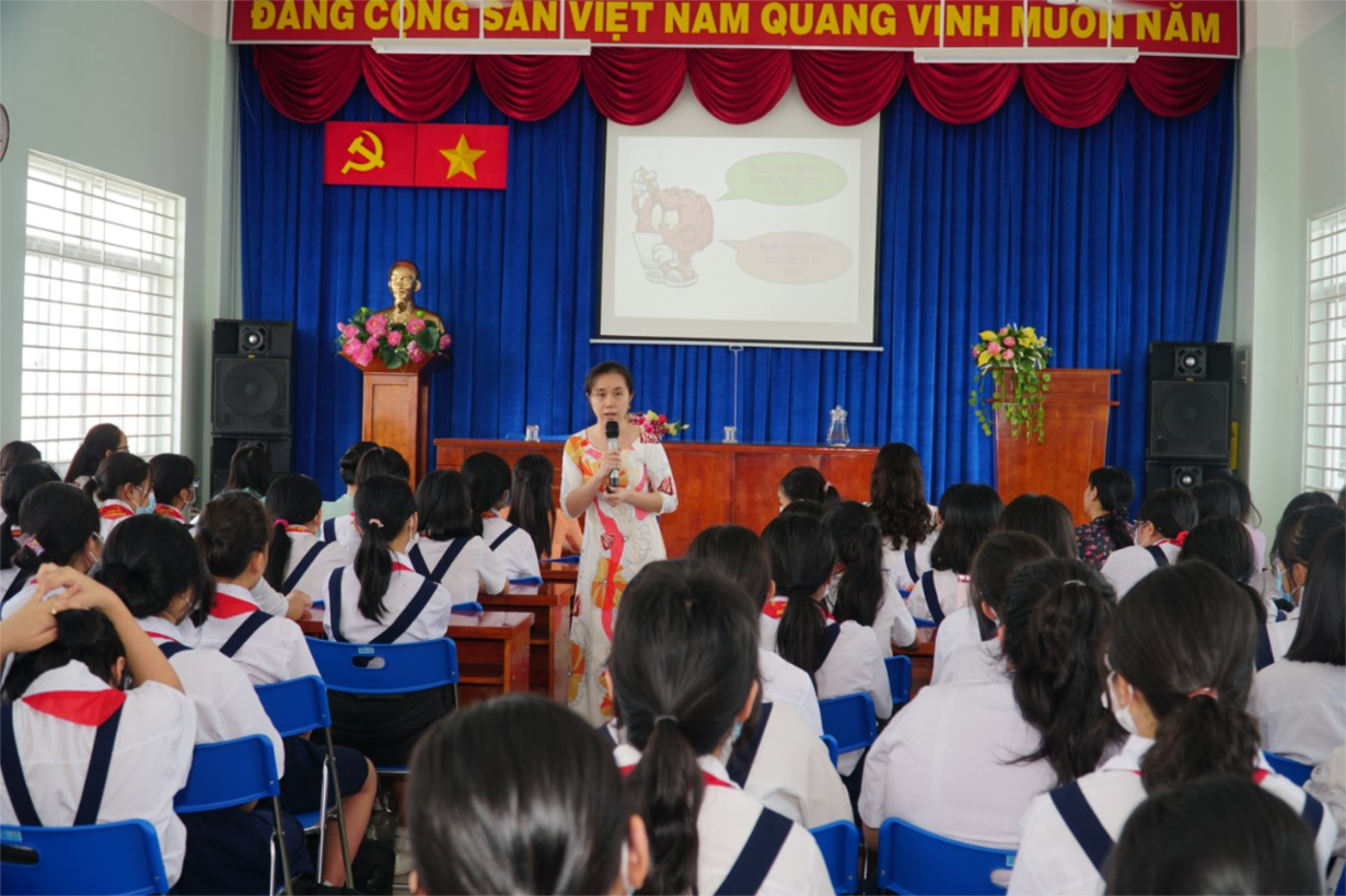 CHUYENDE GIAODUC GIOITINH.jpg